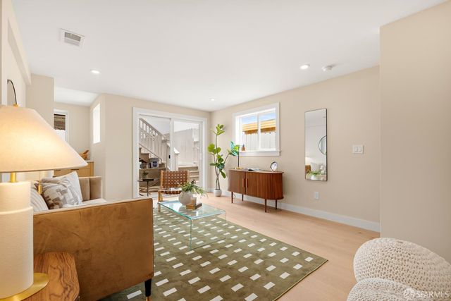 830 Mount Vernon Avenue, San Francisco, CA 94112