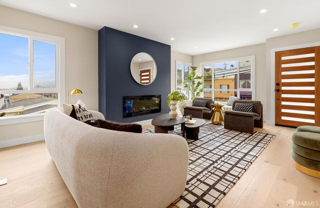 830 Mount Vernon Avenue, San Francisco, CA 94112