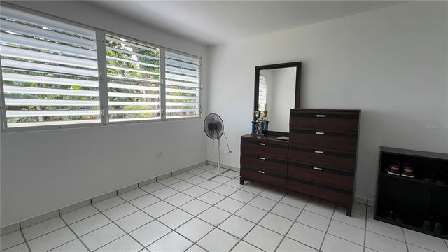 URB COLINAS DE FAIR VIEW CALLE 223 4W-18, Trujillo Alto, PR 00976
