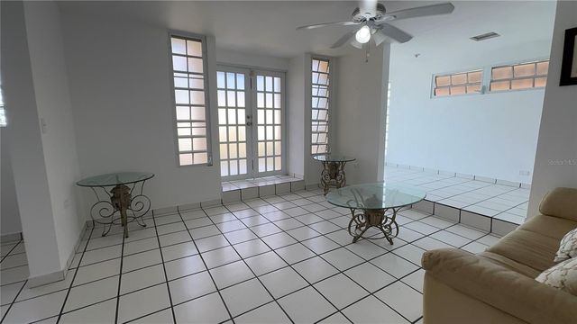 URB COLINAS DE FAIR VIEW CALLE 223 4W-18, Trujillo Alto, PR 00976