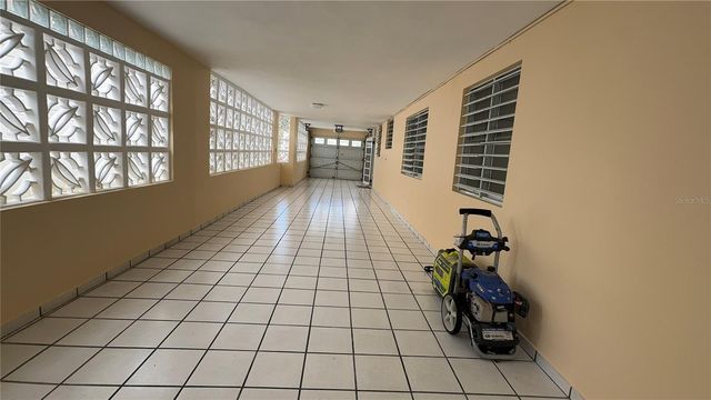 URB COLINAS DE FAIR VIEW CALLE 223 4W-18, Trujillo Alto, PR 00976