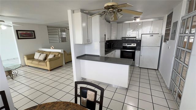 URB COLINAS DE FAIR VIEW CALLE 223 4W-18, Trujillo Alto, PR 00976