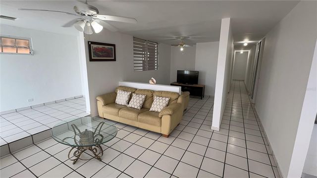 URB COLINAS DE FAIR VIEW CALLE 223 4W-18, Trujillo Alto, PR 00976