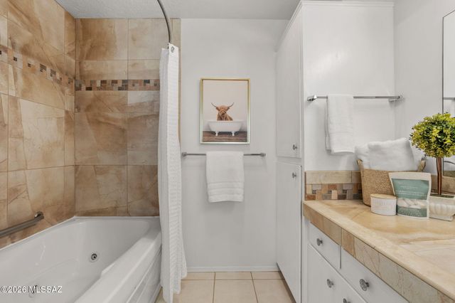 6939 E Crestline Drive, Tucson, AZ 85715