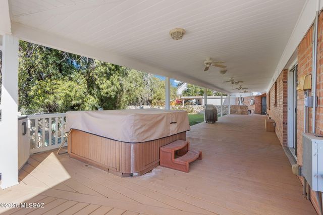 6939 E Crestline Drive, Tucson, AZ 85715