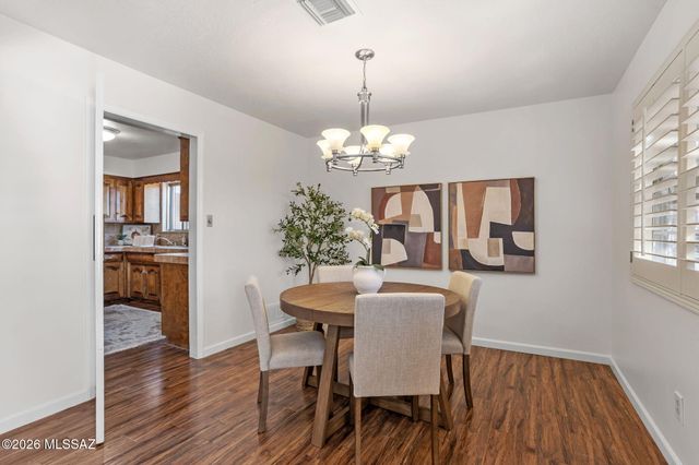 6939 E Crestline Drive, Tucson, AZ 85715