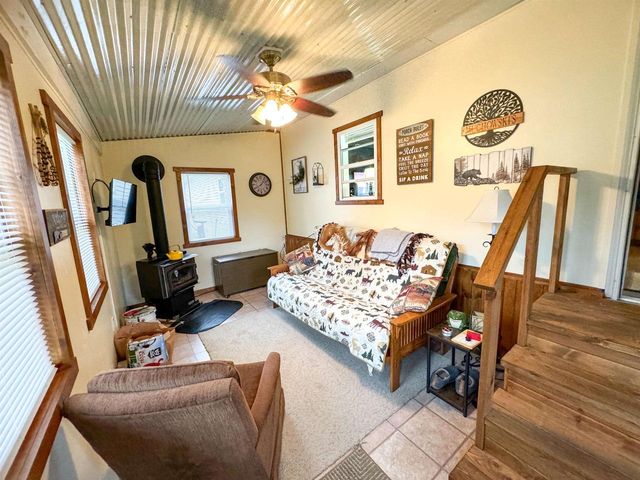 W10807 NEVELN LANE, Crivitz, WI 54114