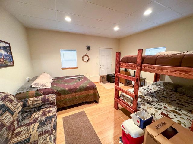 W10807 NEVELN LANE, Crivitz, WI 54114