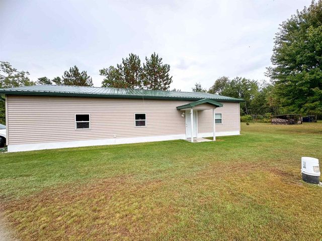 W10807 NEVELN LANE, Crivitz, WI 54114