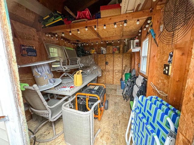 W10807 NEVELN LANE, Crivitz, WI 54114