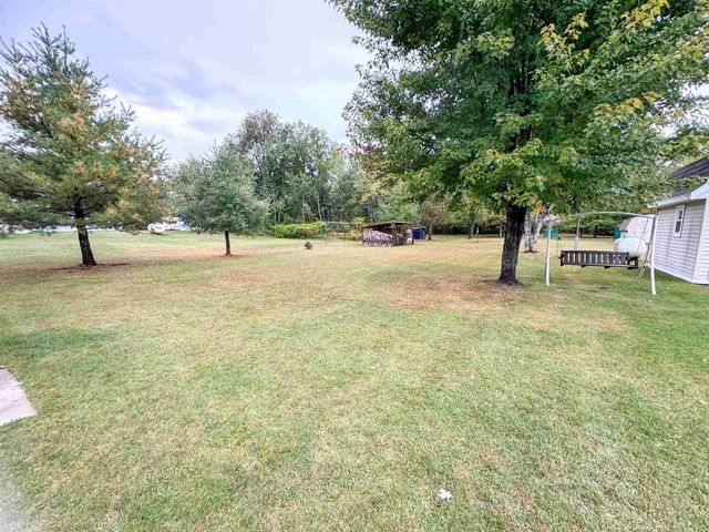 W10807 NEVELN LANE, Crivitz, WI 54114