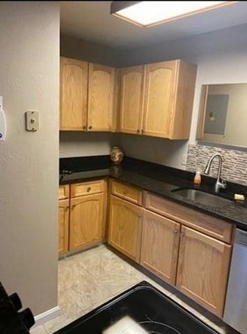 17 Margin 14, Lynn, MA 01904