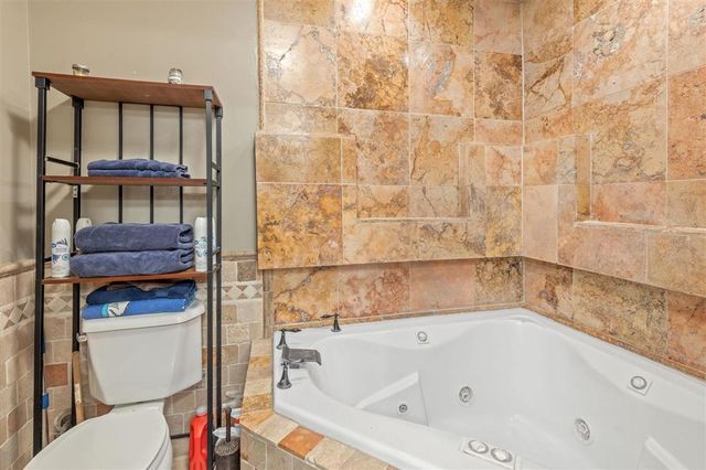 357 White Oak Drive, Lake Charles, LA 70611