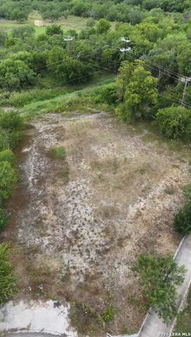 5374 WAR HORSE DR, San Antonio, TX 78242