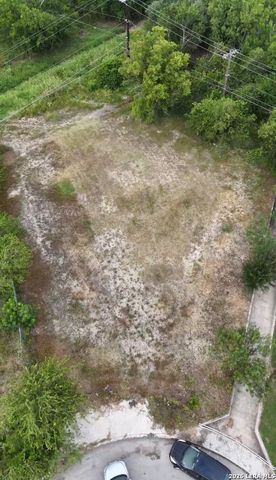 5374 WAR HORSE DR, San Antonio, TX 78242