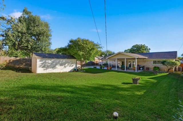 6971 Cox Lane, North Richland Hills, TX 76182