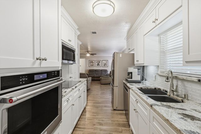 6971 Cox Lane, North Richland Hills, TX 76182