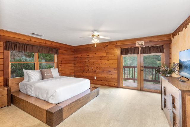 42182 Mynatt Dr Drive, Three Rivers, CA 93271