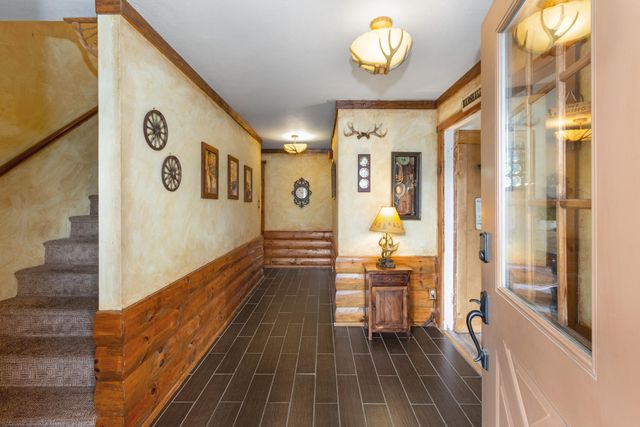 42182 Mynatt Dr Drive, Three Rivers, CA 93271