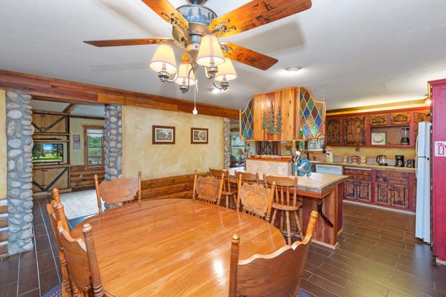 42182 Mynatt Dr Drive, Three Rivers, CA 93271