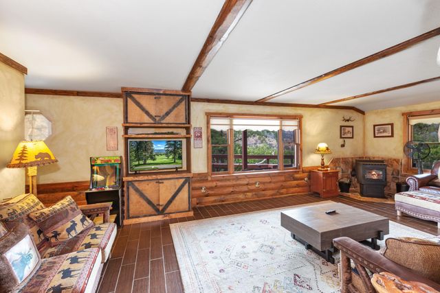 42182 Mynatt Dr Drive, Three Rivers, CA 93271