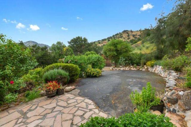 42182 Mynatt Dr Drive, Three Rivers, CA 93271