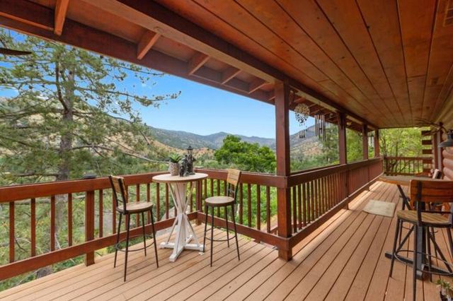 42182 Mynatt Dr Drive, Three Rivers, CA 93271