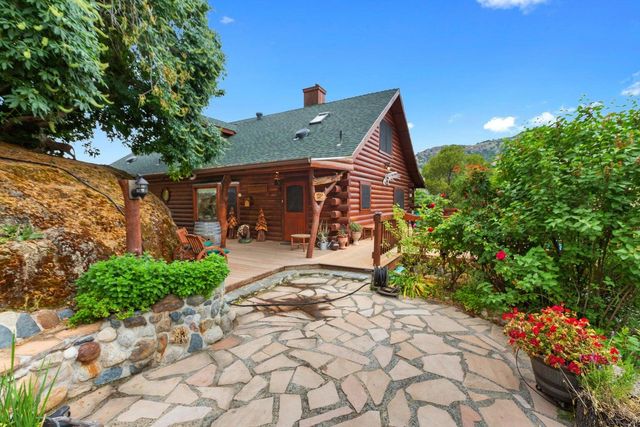 42182 Mynatt Dr Drive, Three Rivers, CA 93271