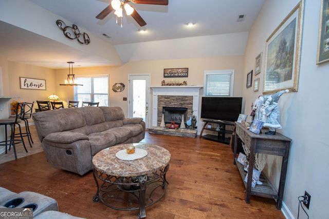 152 Moody Farm Road, Newnan, GA 30263