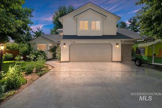3411 N Summercrest Way, Meridian, ID 83646