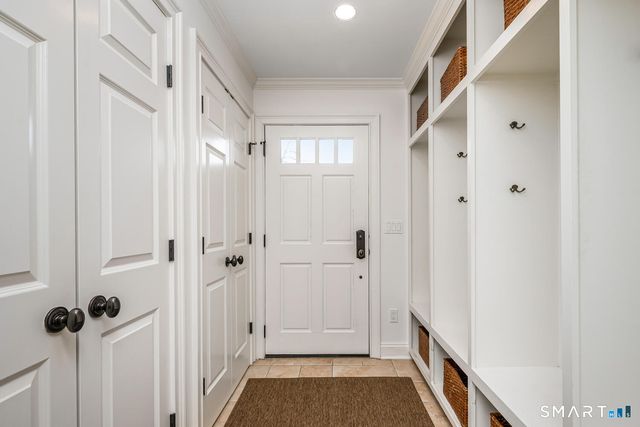 3 Salt Box Lane East, Darien, CT 06820