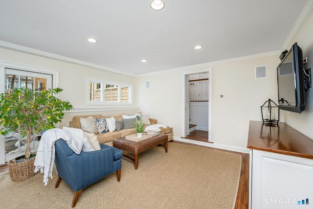 3 Salt Box Lane East, Darien, CT 06820