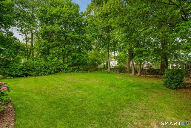 3 Salt Box Lane East, Darien, CT 06820