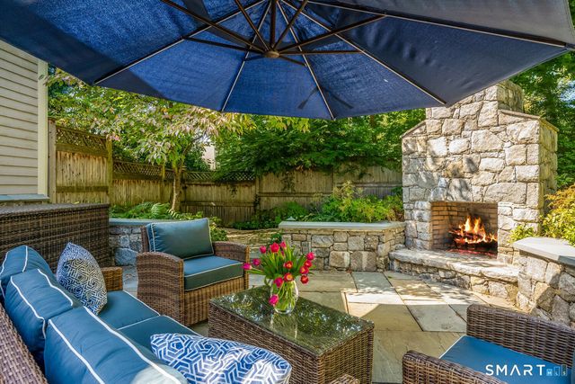 3 Salt Box Lane East, Darien, CT 06820