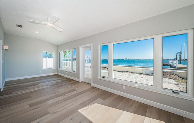 510 55TH AVENUE, St Pete Beach, FL 33706