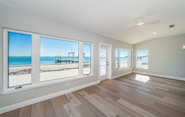 510 55TH AVENUE, St Pete Beach, FL 33706