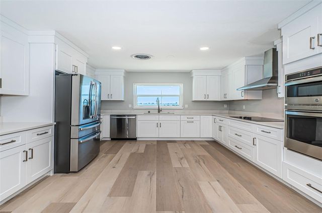 510 55TH AVENUE, St Pete Beach, FL 33706