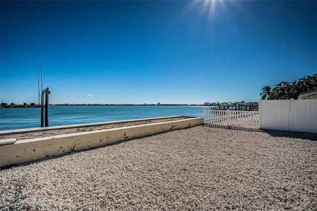 510 55TH AVENUE, St Pete Beach, FL 33706