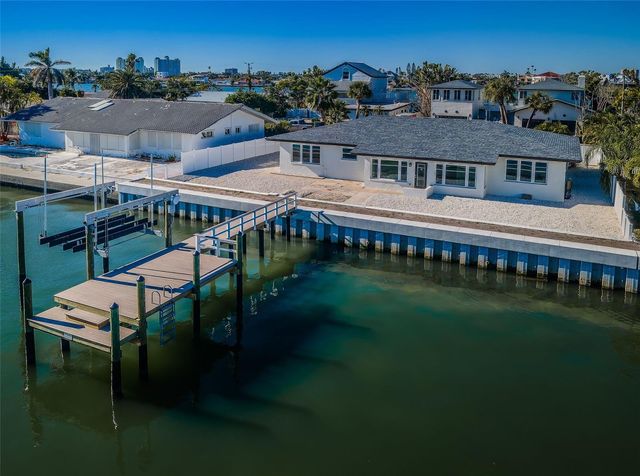 510 55TH AVENUE, St Pete Beach, FL 33706