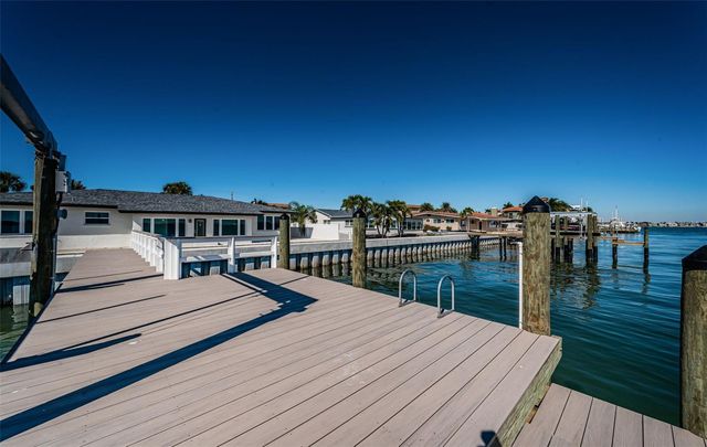 510 55TH AVENUE, St Pete Beach, FL 33706