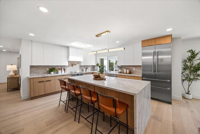 10712 Pebble Place, Cupertino, CA 95014
