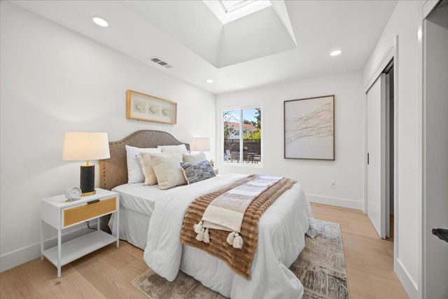 10712 Pebble Place, Cupertino, CA 95014