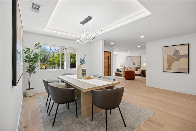10712 Pebble Place, Cupertino, CA 95014