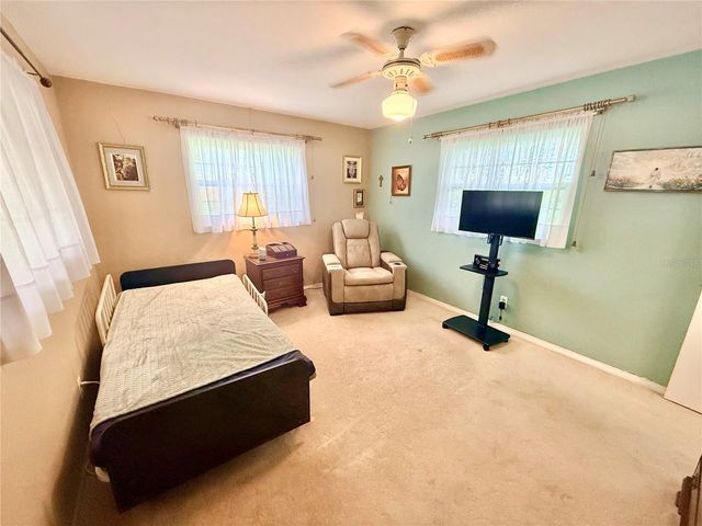6086 28TH AVENUE N, St Petersburg, FL 33710