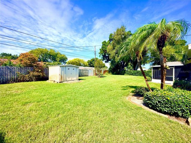 6086 28TH AVENUE N, St Petersburg, FL 33710