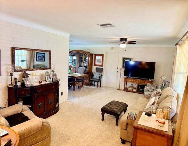 6086 28TH AVENUE N, St Petersburg, FL 33710