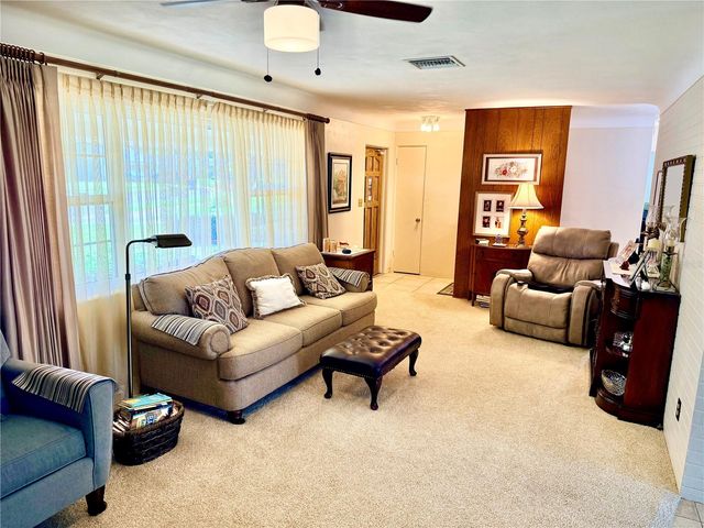 6086 28TH AVENUE N, St Petersburg, FL 33710