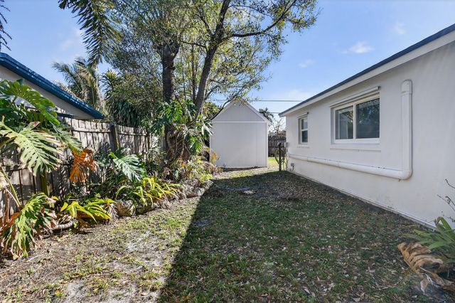 3762 Florida Boulevard, Palm Beach Gardens, FL 33410