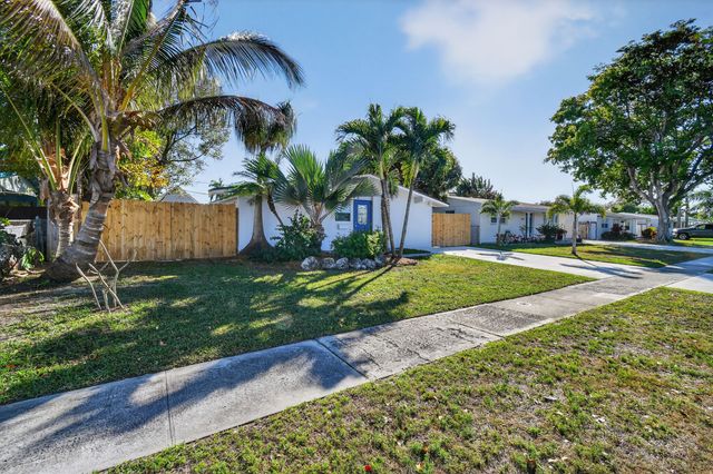 3762 Florida Boulevard, Palm Beach Gardens, FL 33410