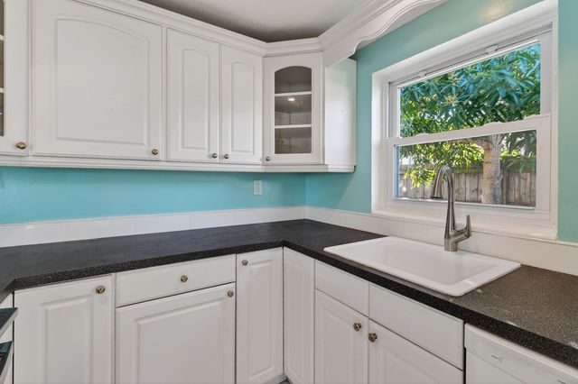 3762 Florida Boulevard, Palm Beach Gardens, FL 33410